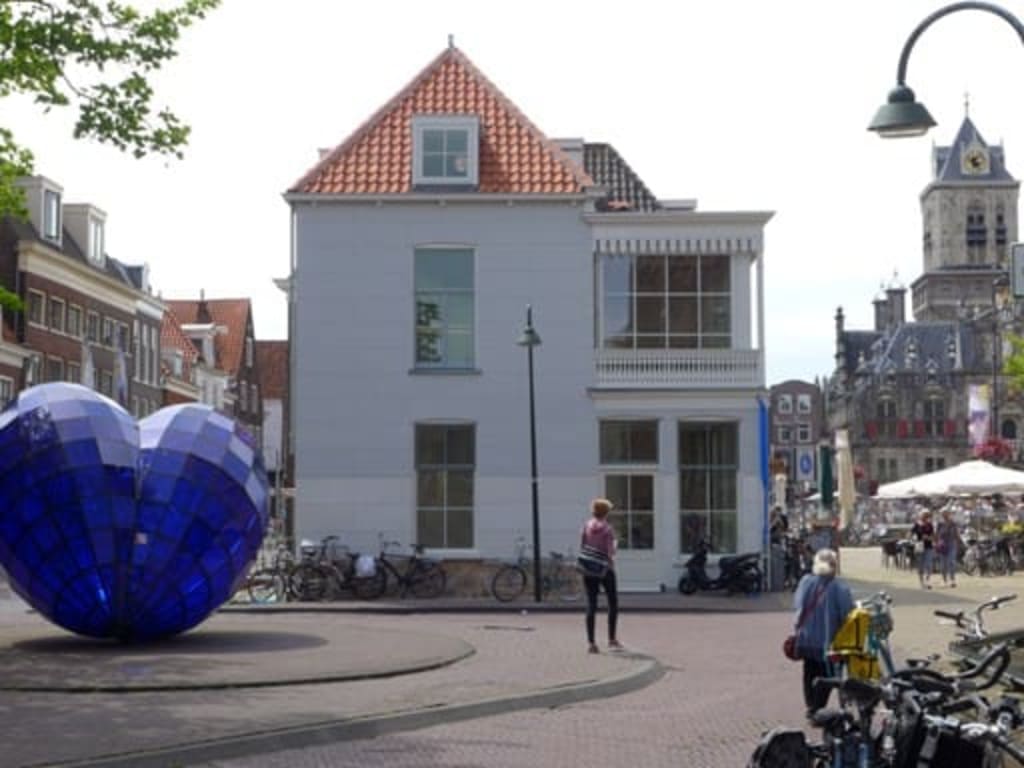 Verbouwing monument Jeroen Stolk in Delft - zijaanzicht na verbouwing