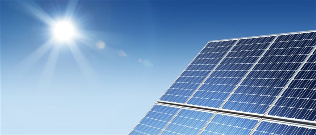 zonnepanelen met zon