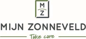 Creme kleur achtergrond met legergroene letters