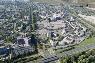Foto vanuit de lucht gemaakt van de wijk Kronenburg